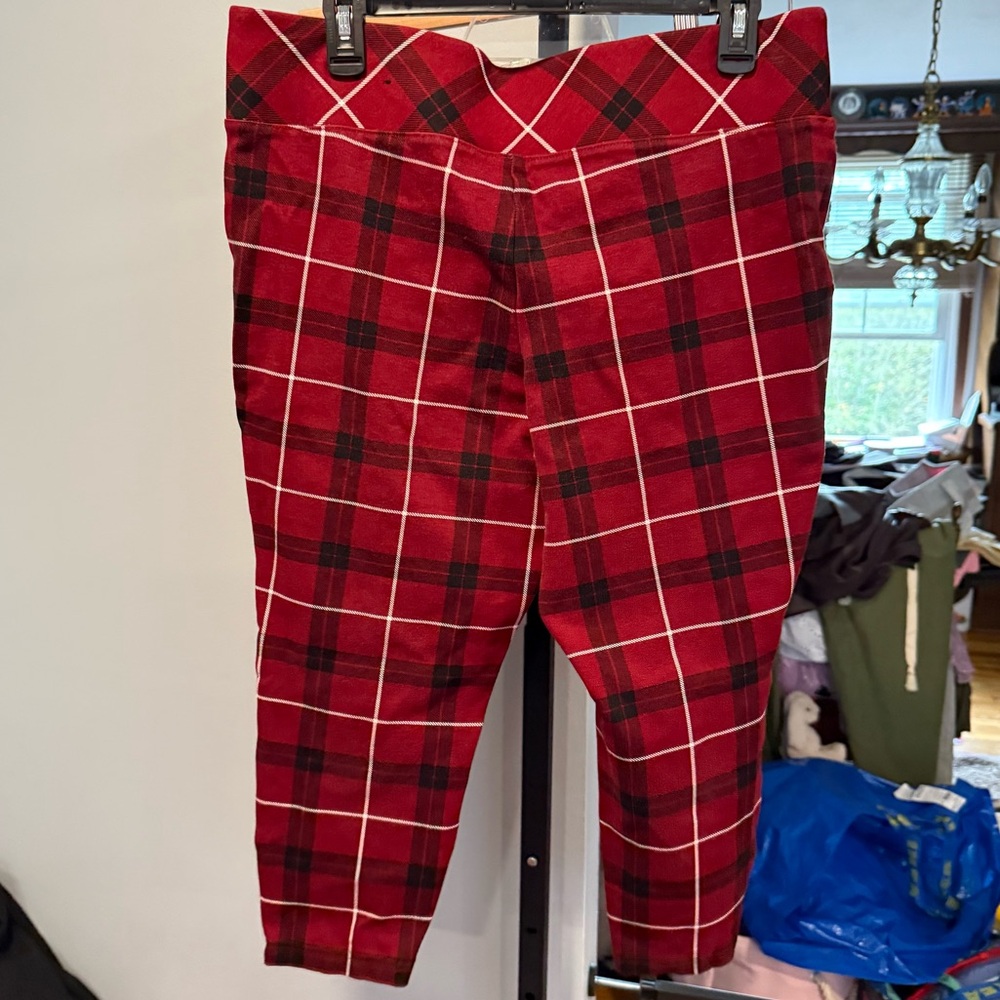 Torrid Crop Ponte Stretch Pixie Pants Red Plaid, … - image 8